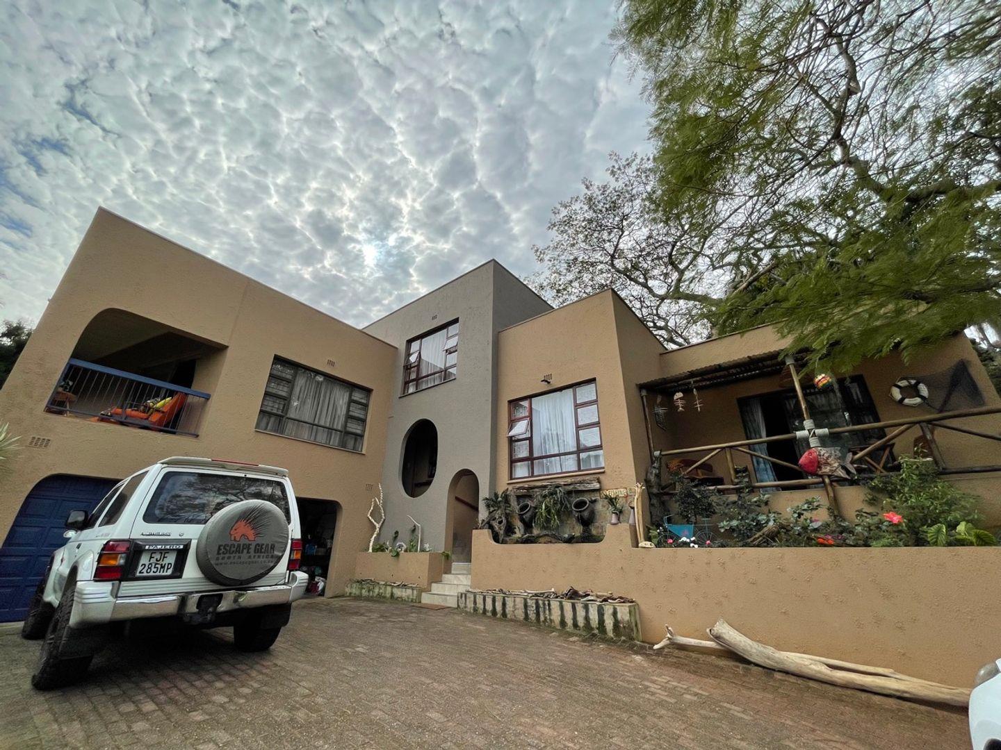 4 Bedroom House for sale in Clansthal 10 Charnwood Drive P24111531544