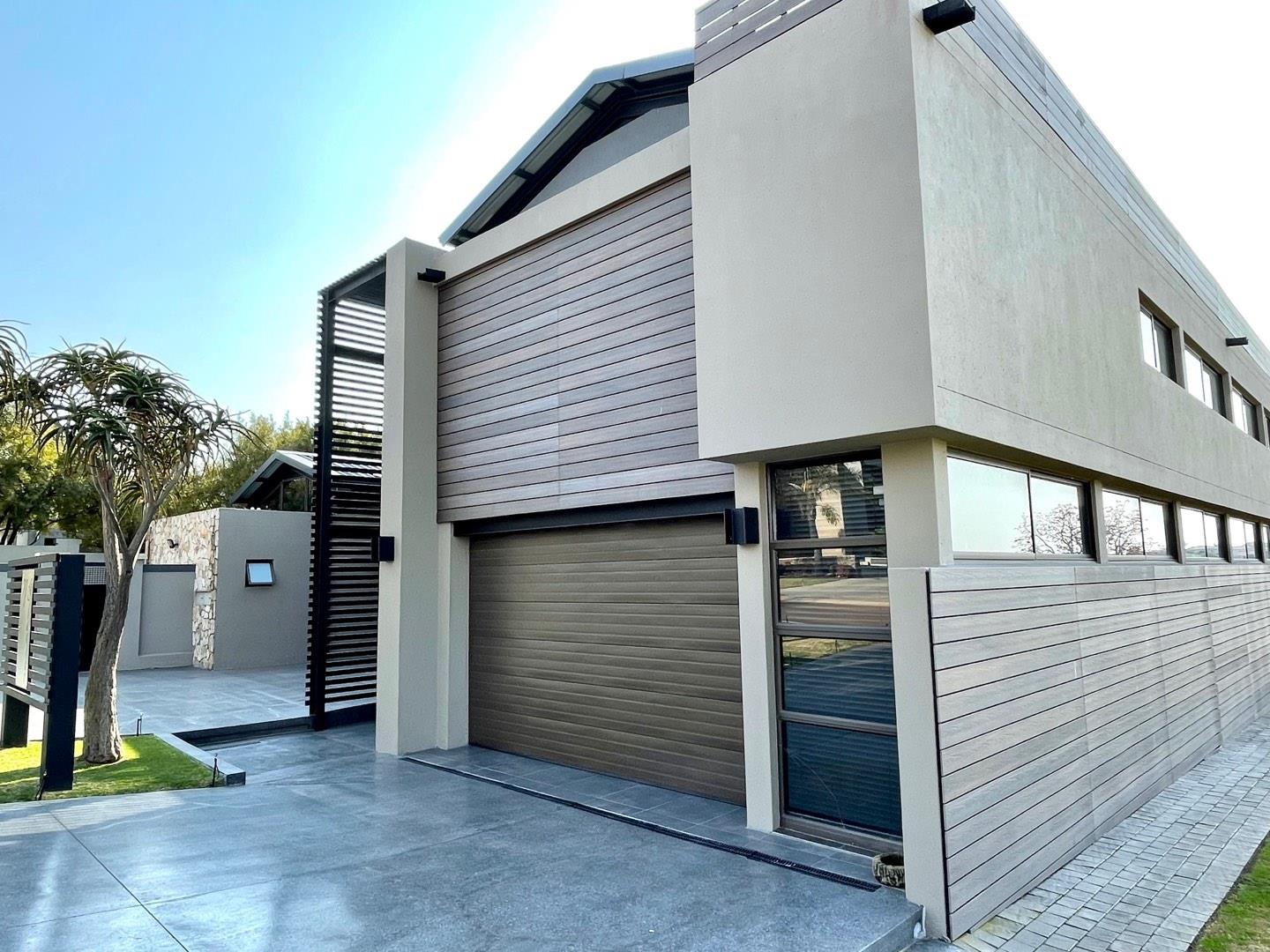 4 Bedroom House for sale in Midstream Hill Estate P24111531750