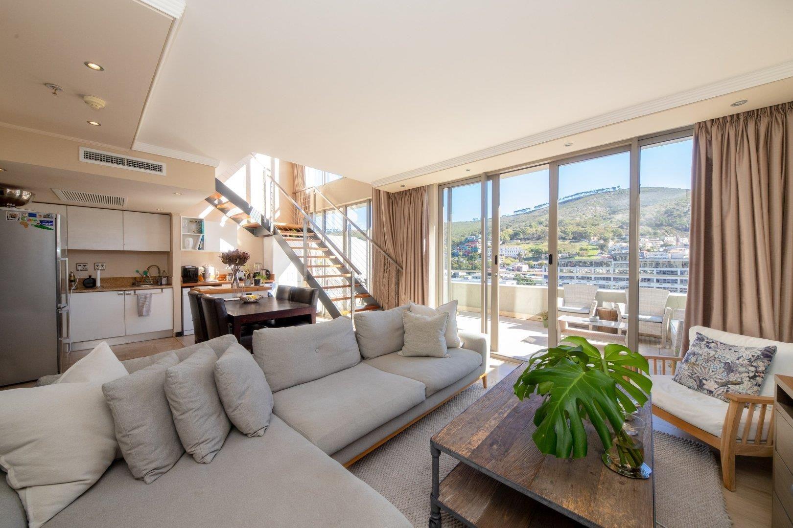 Cape Town City Centre Property Apartments / flats for sale in Cape