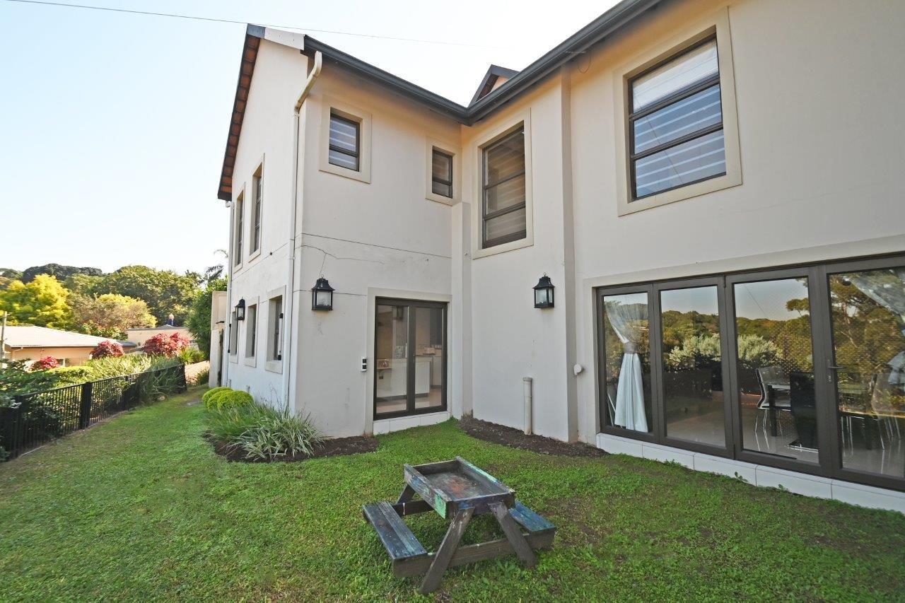 4 Bedroom Townhouse for sale in Beverley Hills 24 Kings Avenue P24