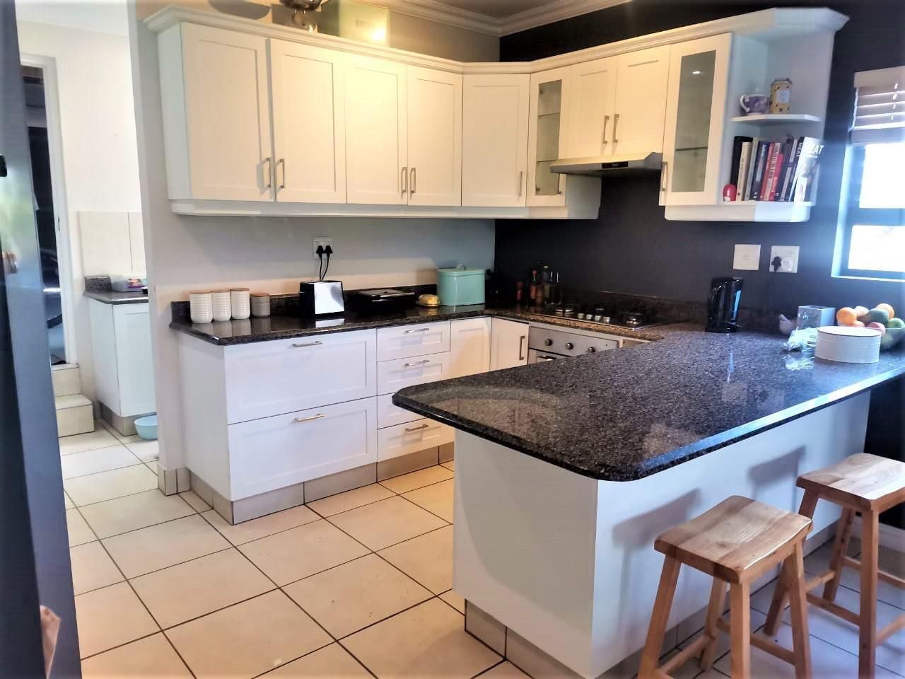 The Greens Property Apartments / flats to rent in The Greens