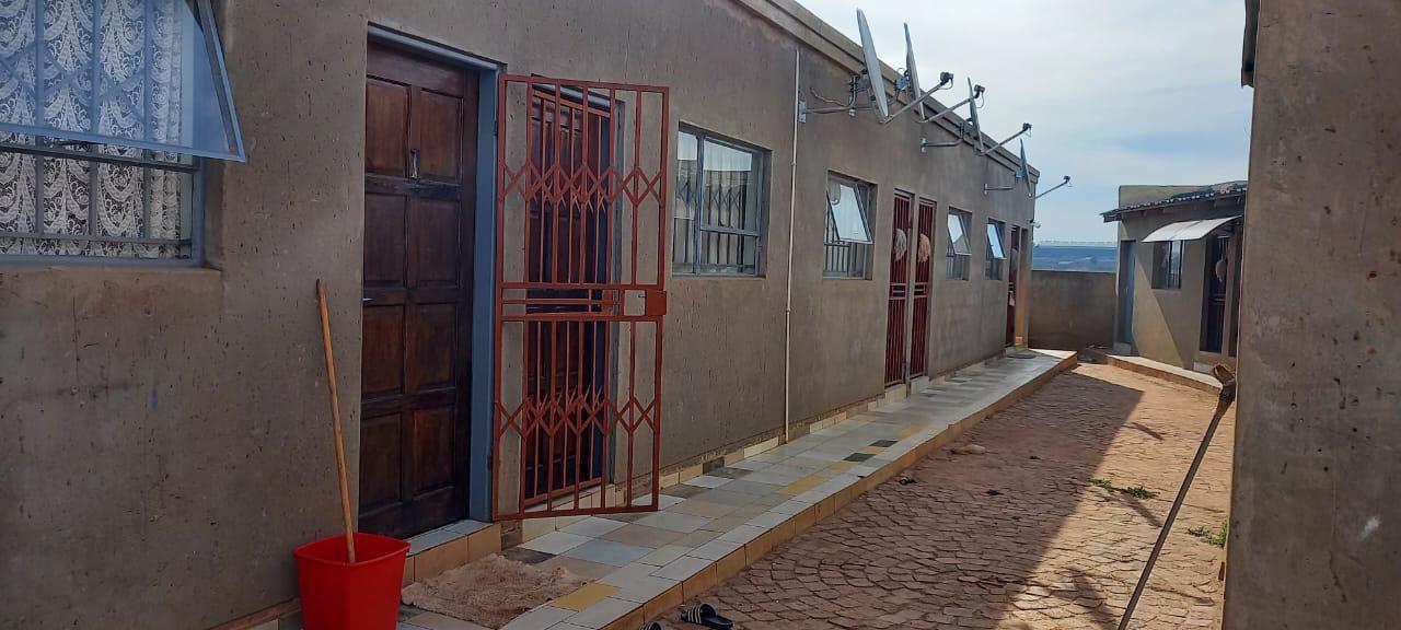 Buhle Park Property Property and houses for sale in Buhle Park