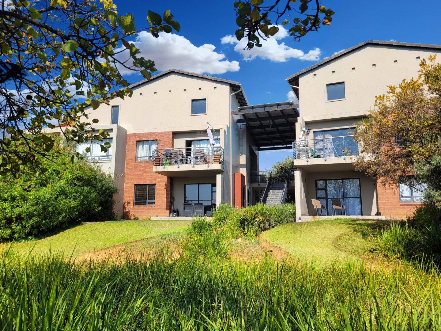 2 Bedroom Apartment / flat for sale in Jackal Creek Golf Estate 151