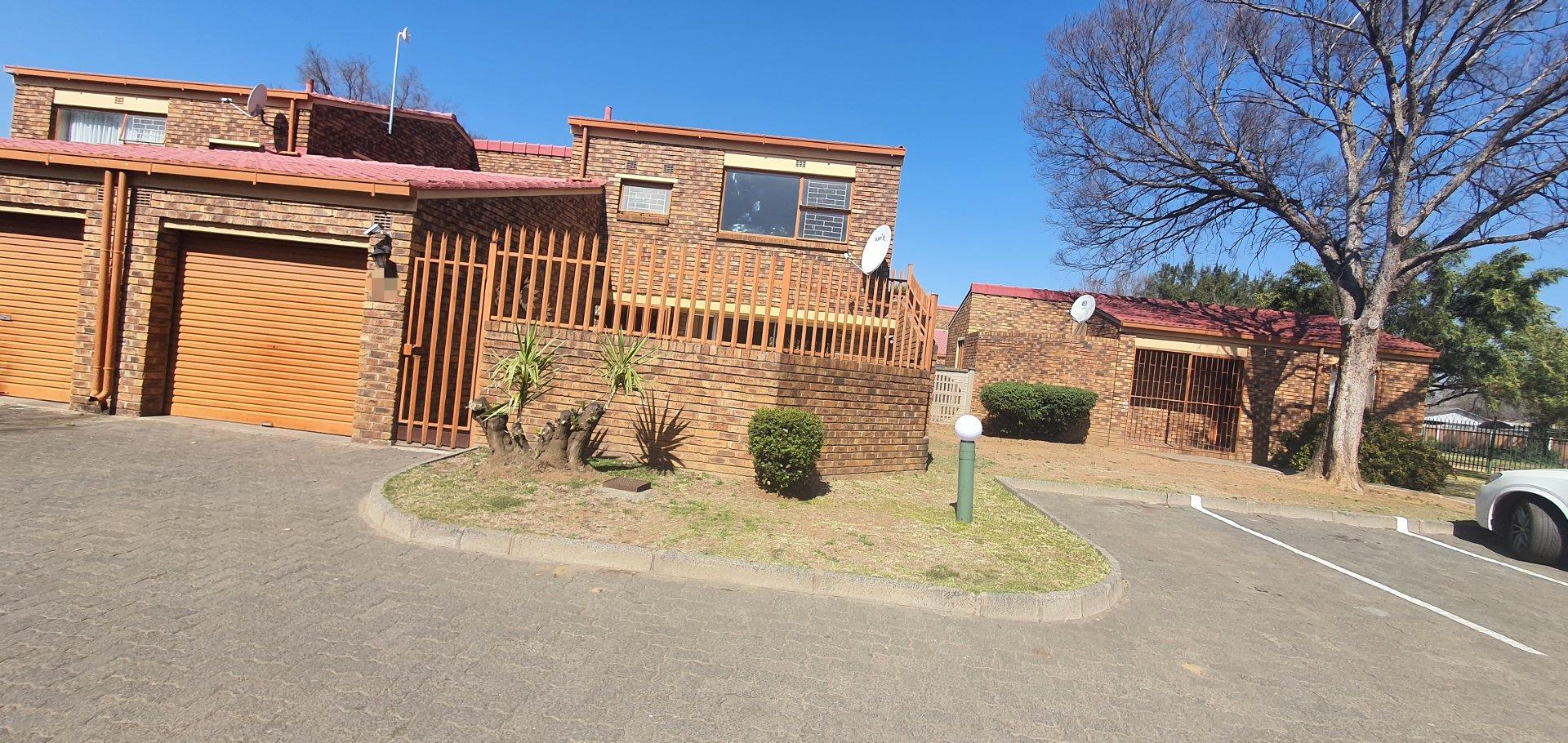 Vanderbijlpark Ce 3 Property Property and houses for sale in