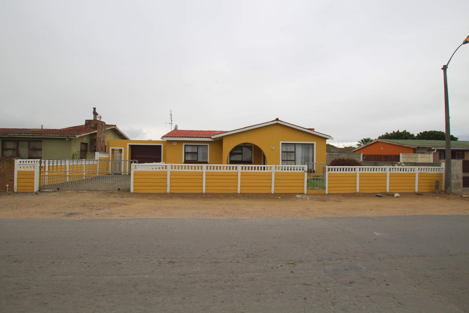 Property and houses for sale in Macassar Macassar Property Page 2