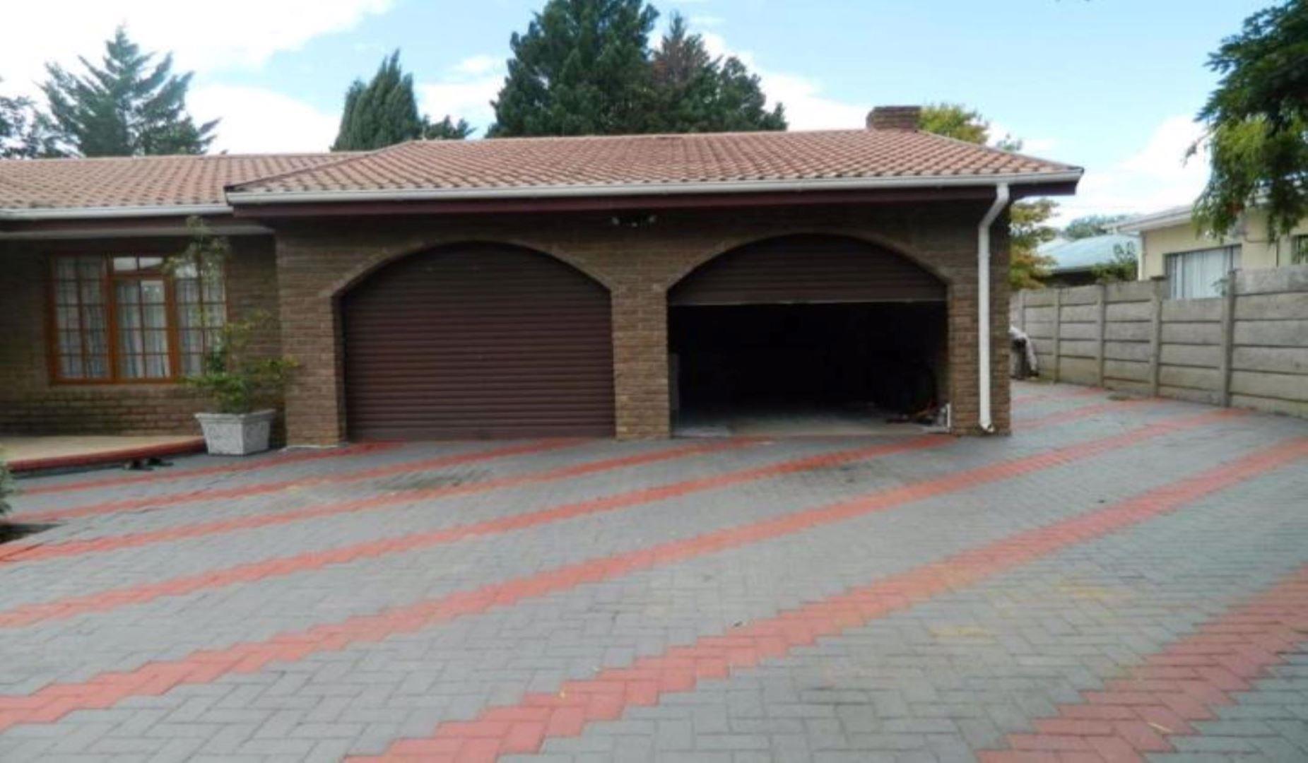 Queenstown Central Property Property and houses for sale in