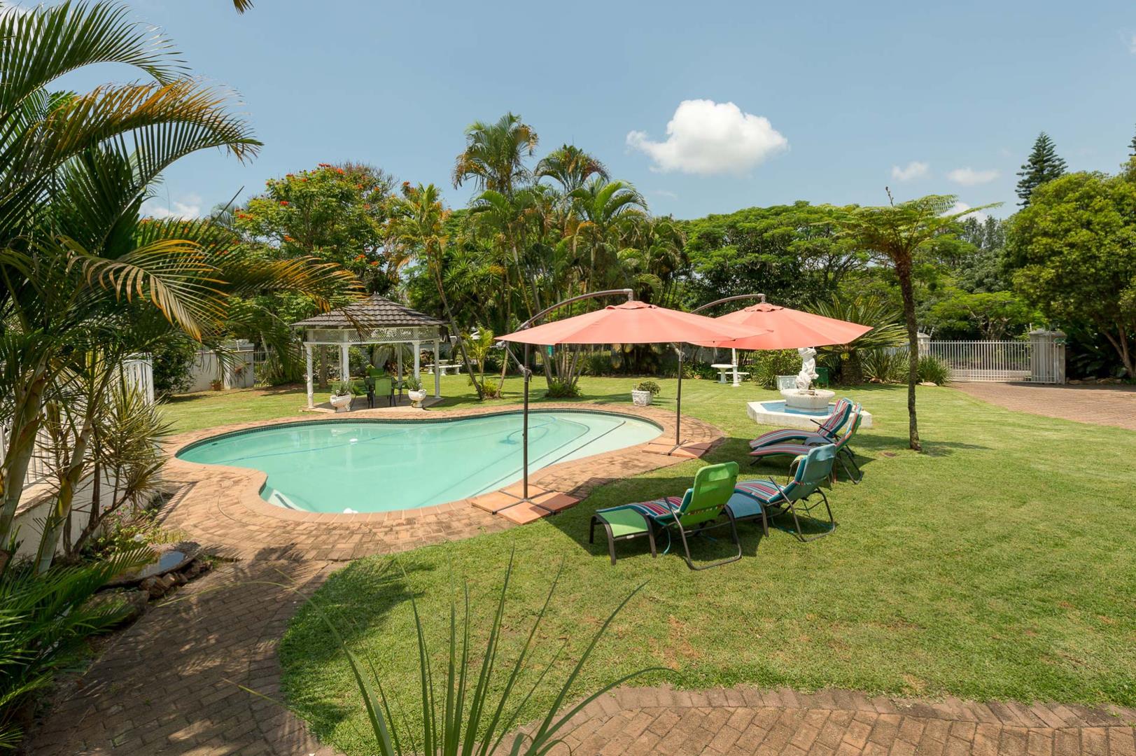 10 Bedroom House for sale in White River Central 51 Frank Townsend