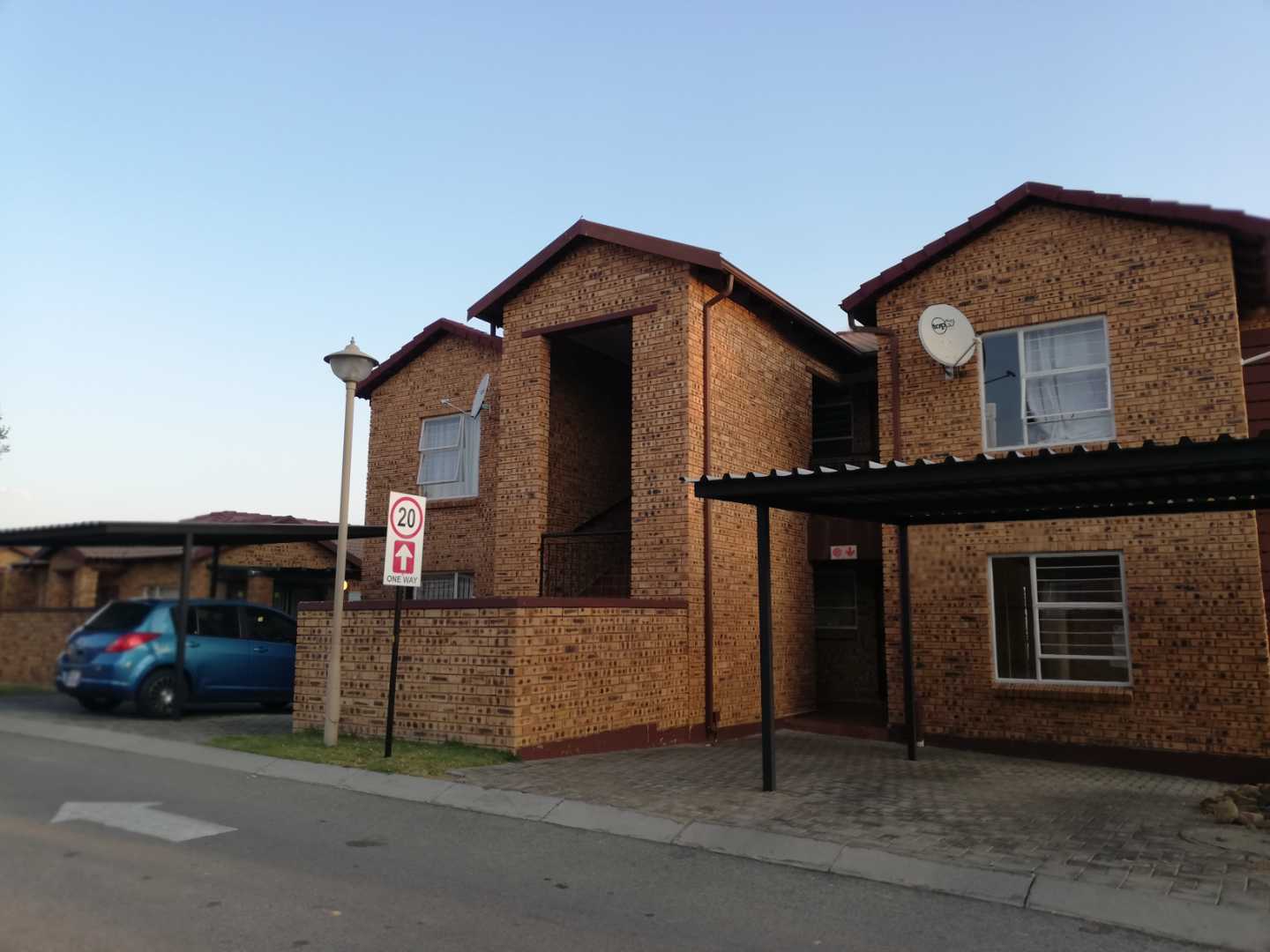 Honeypark Property Apartments / flats for sale in Honeypark Page 2