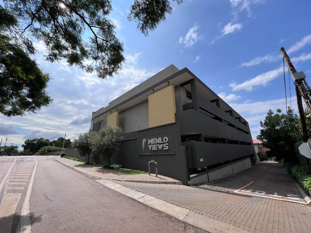 2 Bedroom Townhouse for sale in Menlo Park P24111620935