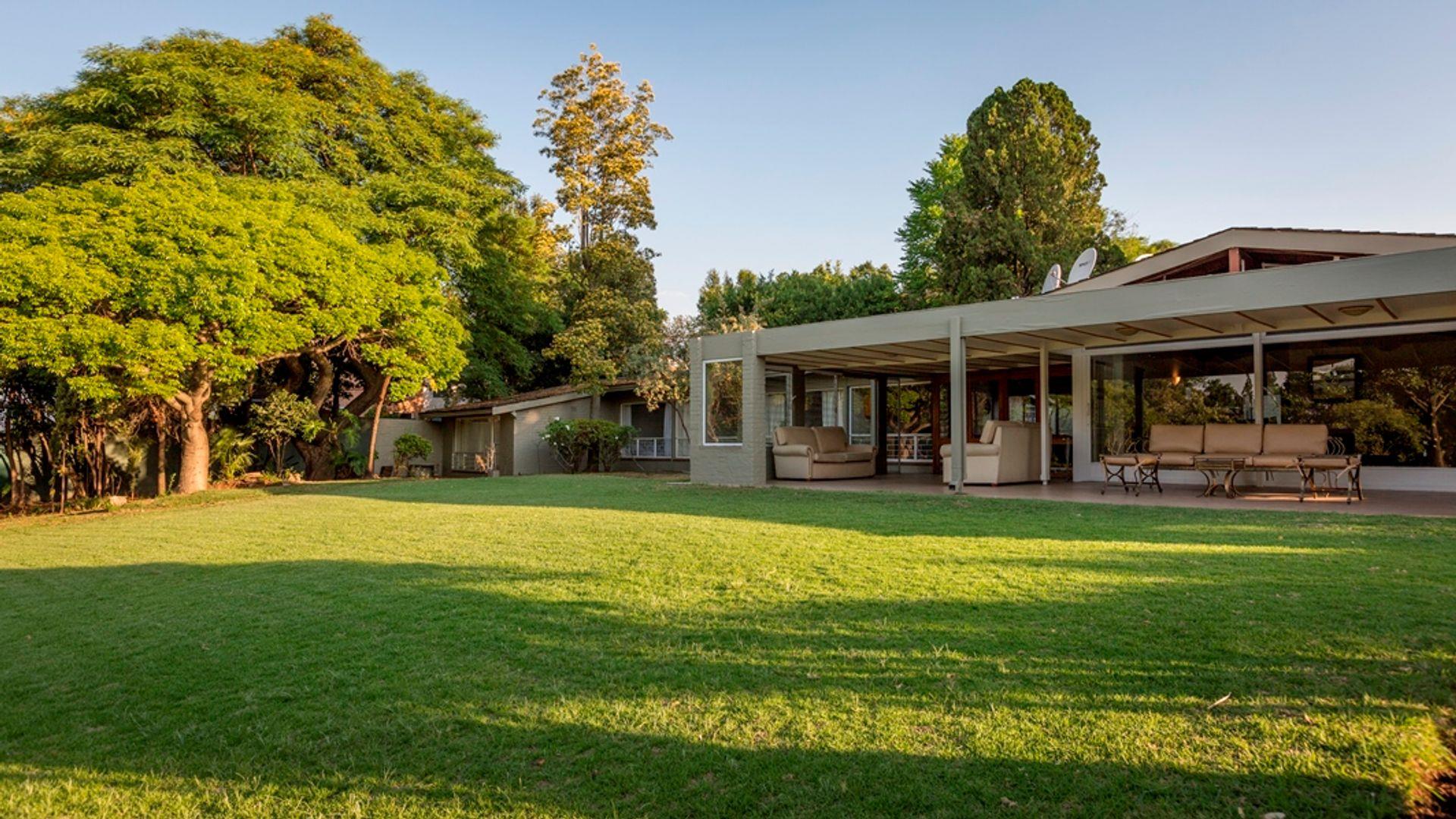 4 Bedroom House to rent in Sandown P24110317666