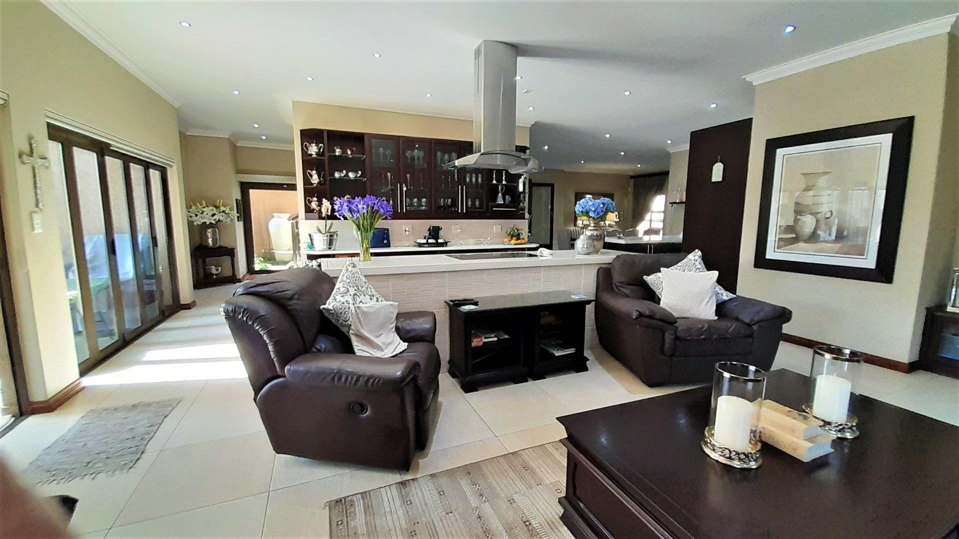 Ebotse Golf Estate Property Property and houses for sale in Ebotse