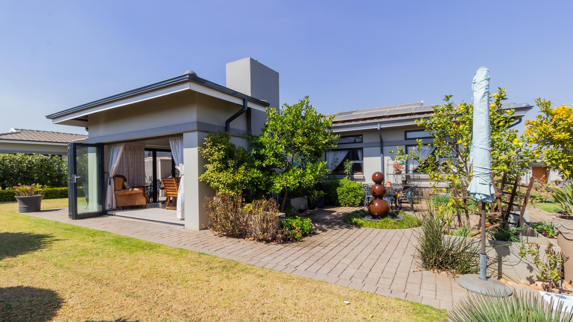 Bredell Property Townhouses for sale in Bredell