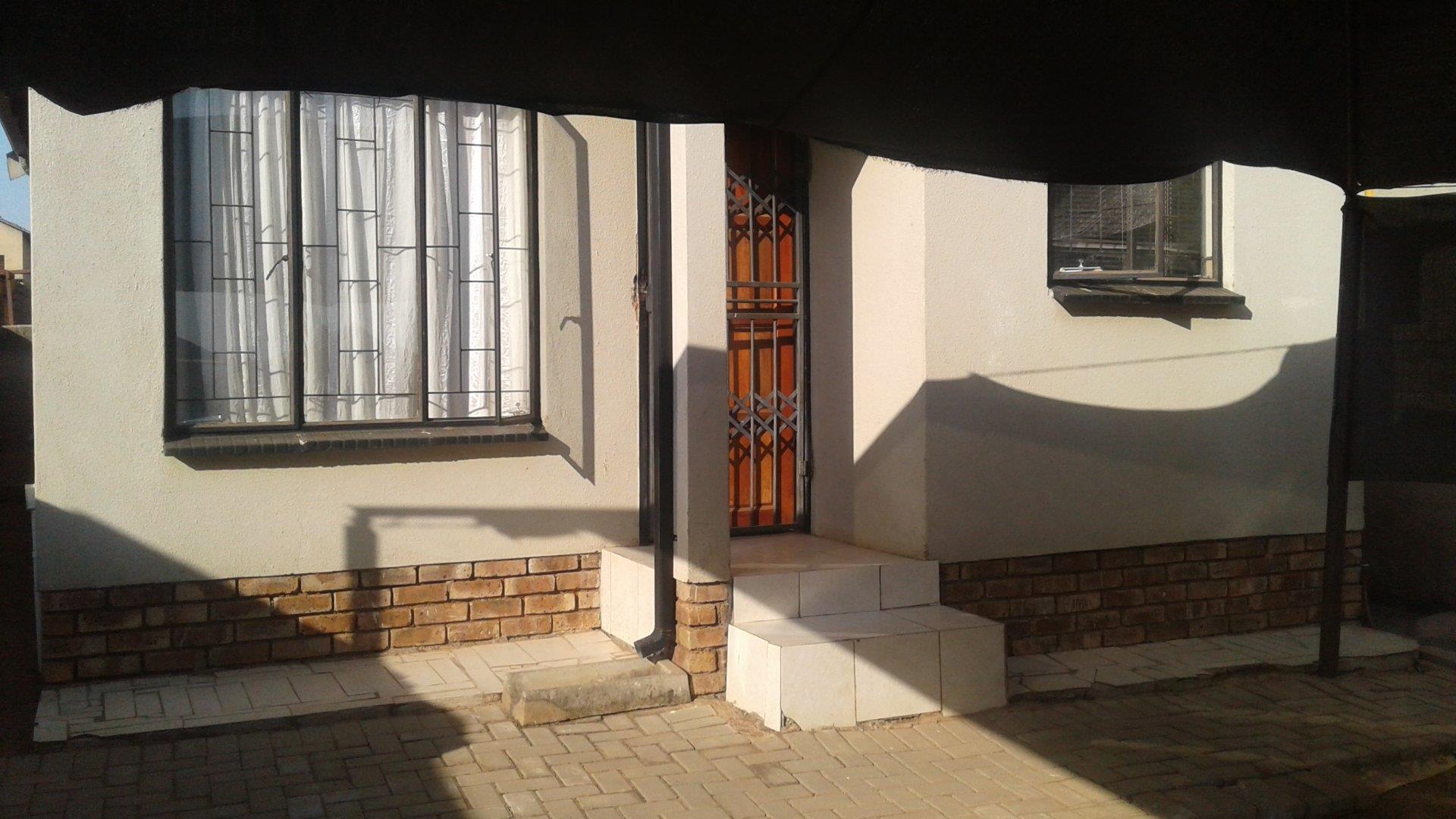 Soshanguve East Ext 4 Property Property and houses for sale in