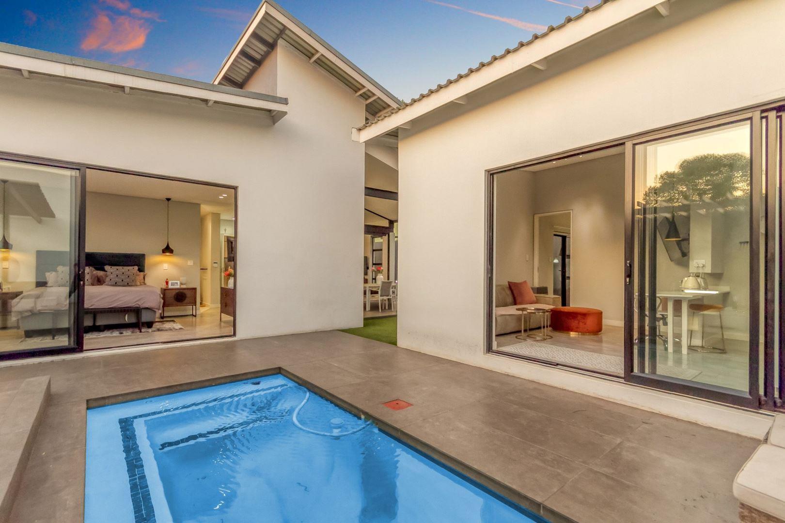 3 Bedroom House for sale in Norwood P24111690798