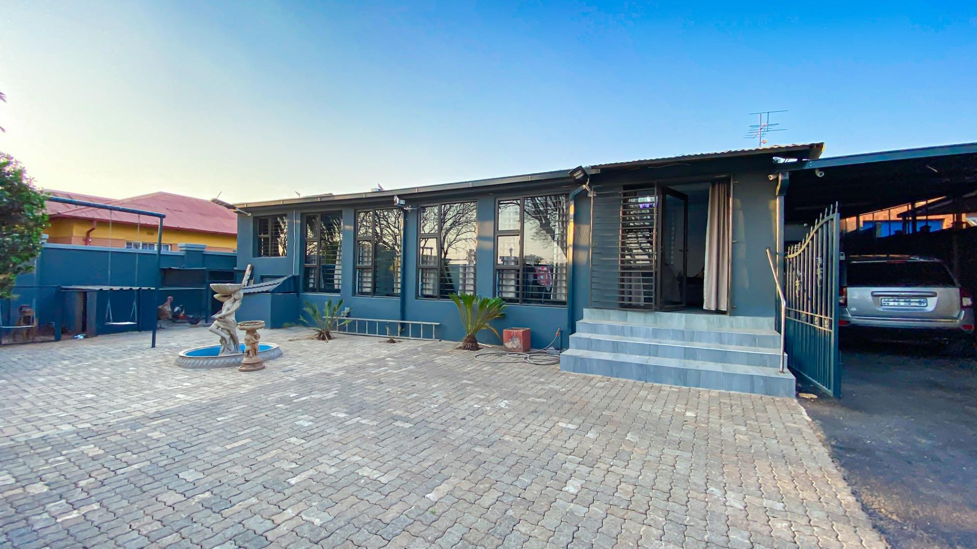 6 Bedroom House for sale in Crosby P24111691257