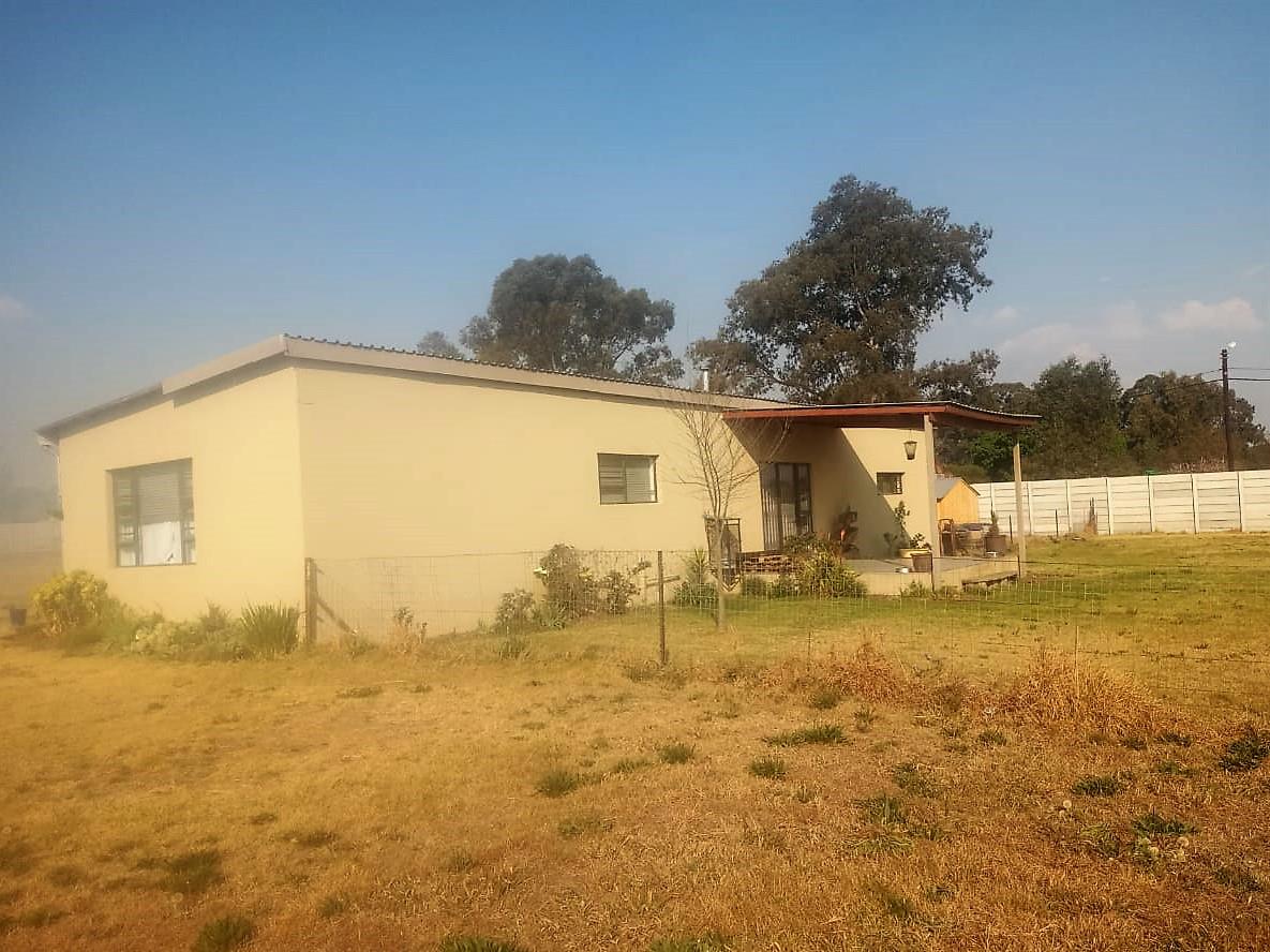 2 Bedroom House for sale in Benoni AH P24111704450