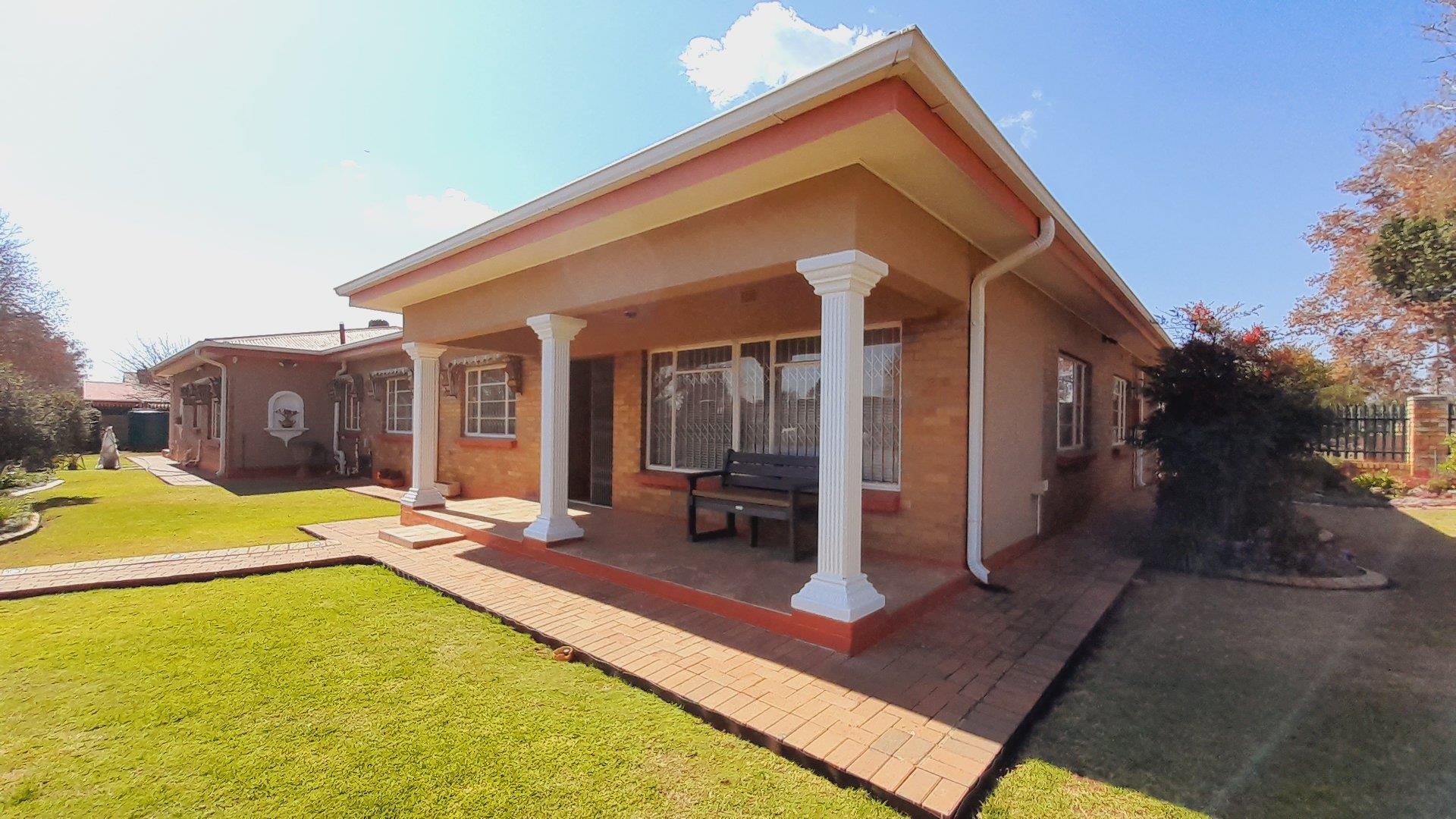 Oberholzer Property Property and houses for sale in Oberholzer