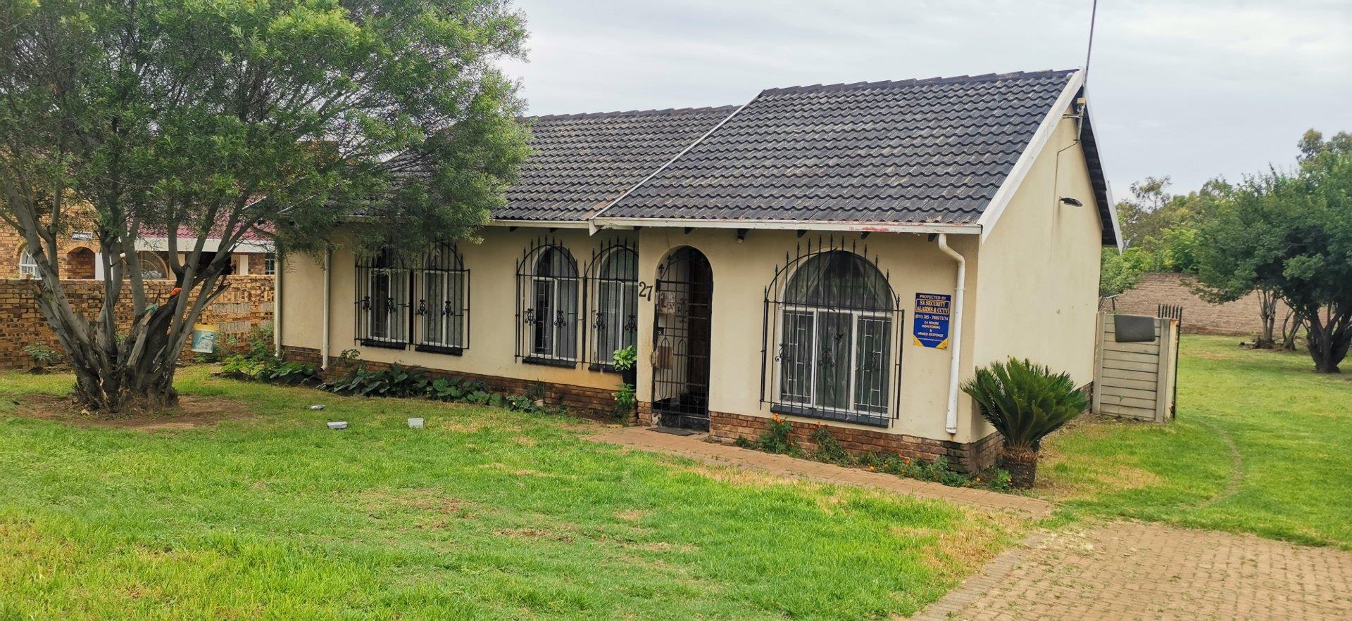 Bakerton Property Property and houses for sale in Bakerton