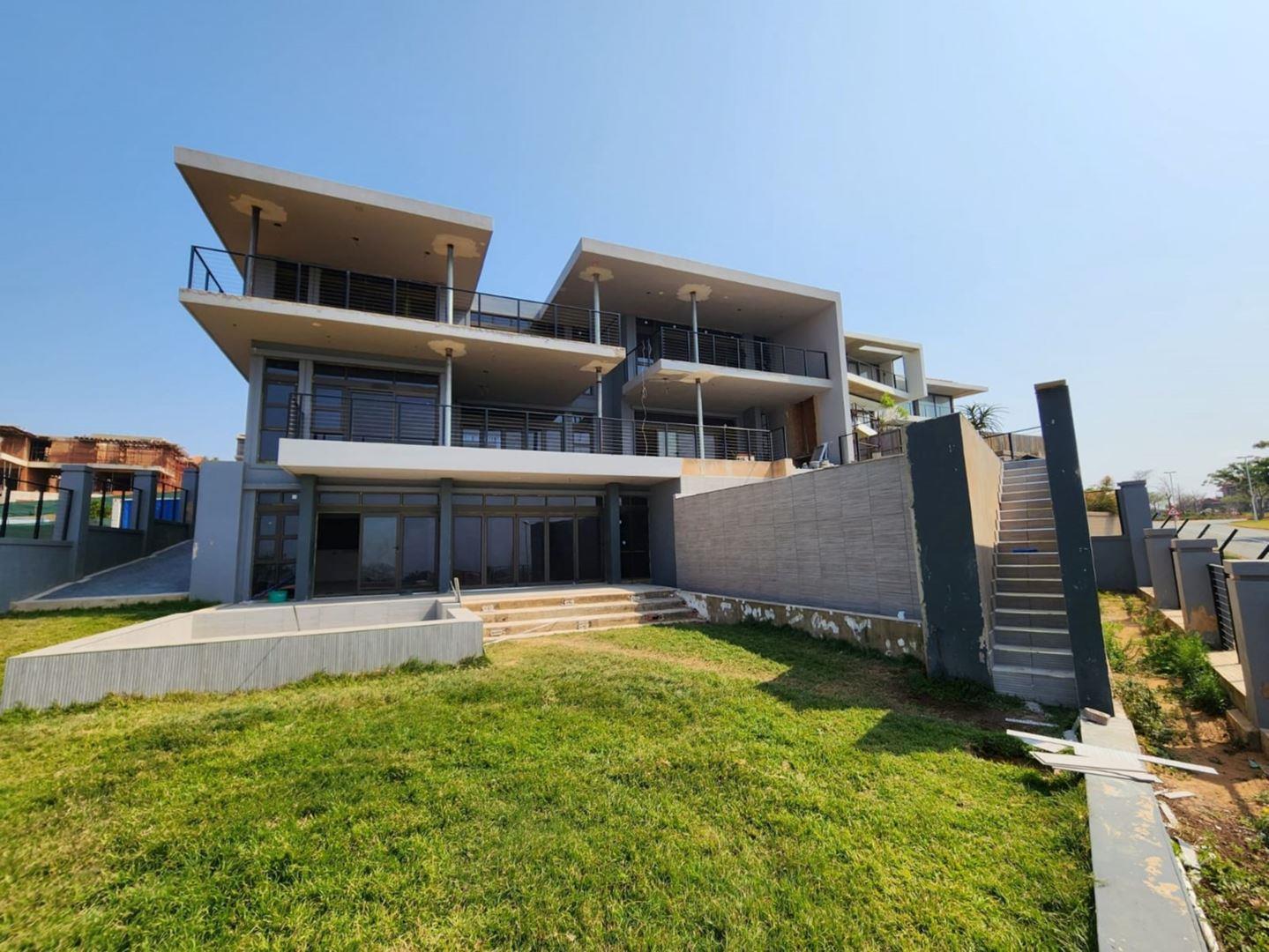 5 Bedroom House for sale in Izinga Ridge 40 Idwala Circle P24111713044