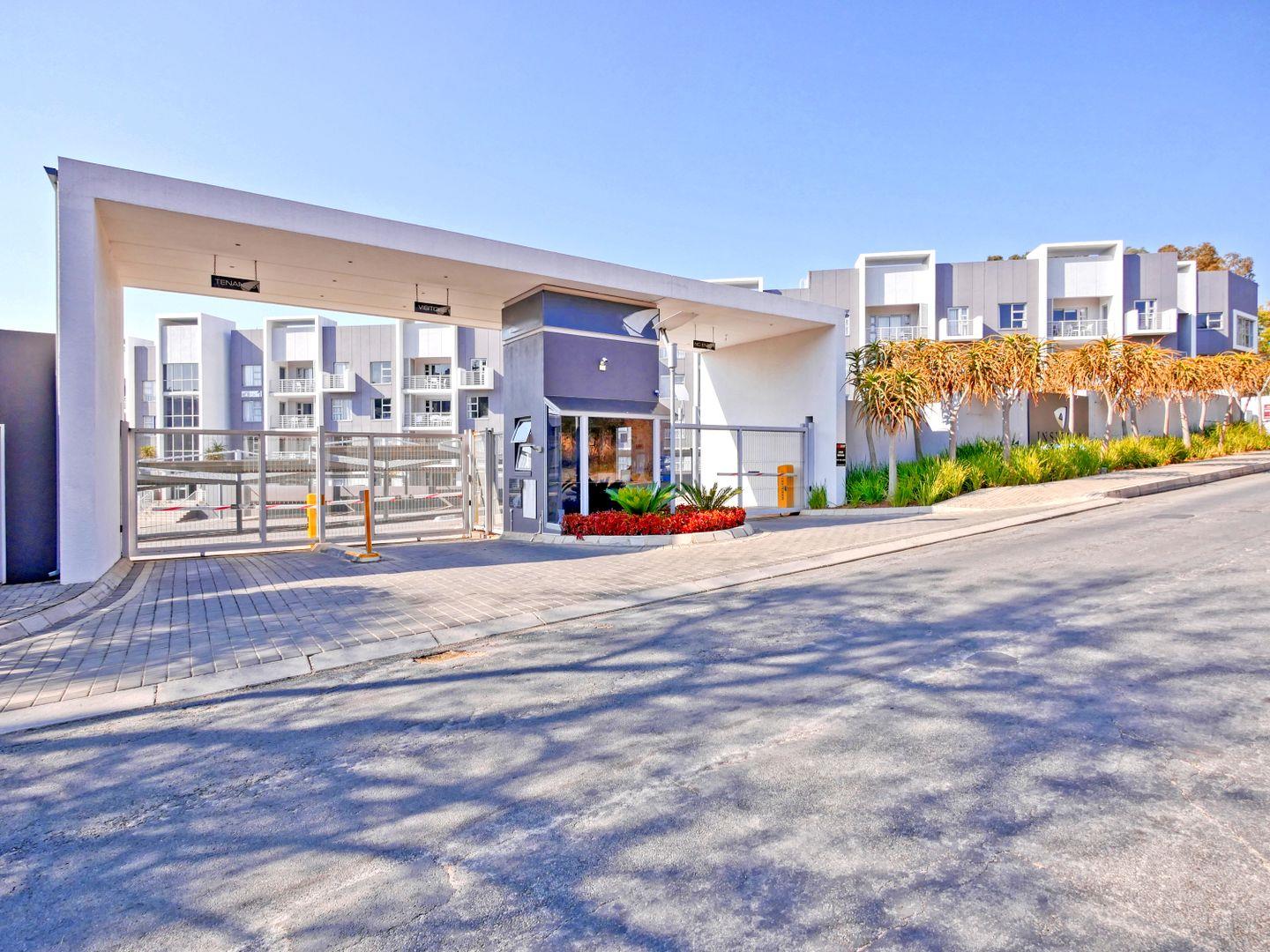 2 Bedroom Apartment / flat for sale in Sandown P24111713527