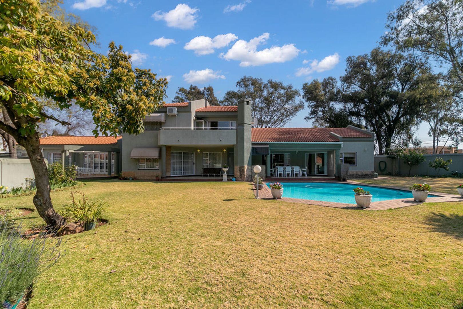 6 Bedroom House for sale in Senderwood 1 Shelley Avenue P24111713613