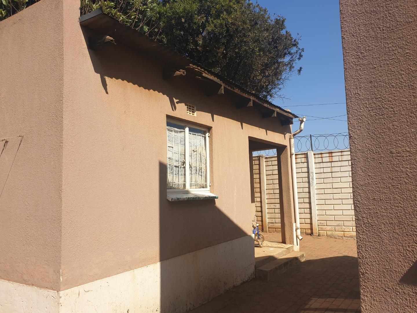 Palm Ridge, Alberton Property Property and houses for sale in Palm