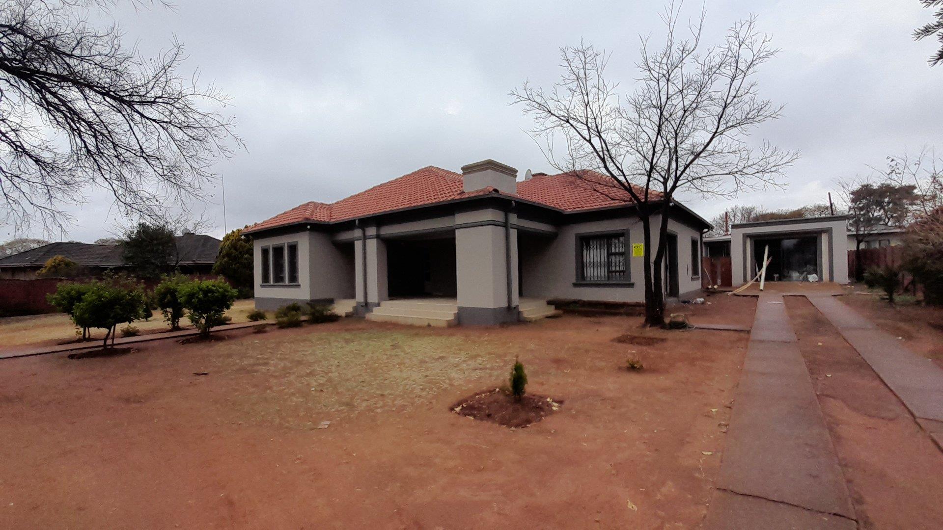 Carletonville Central Property Property and houses for sale in