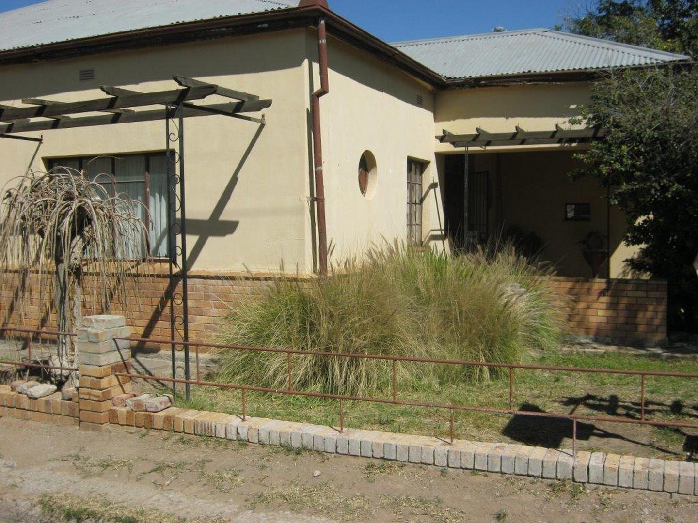 Property and houses for sale in Beaufort West Beaufort West Property