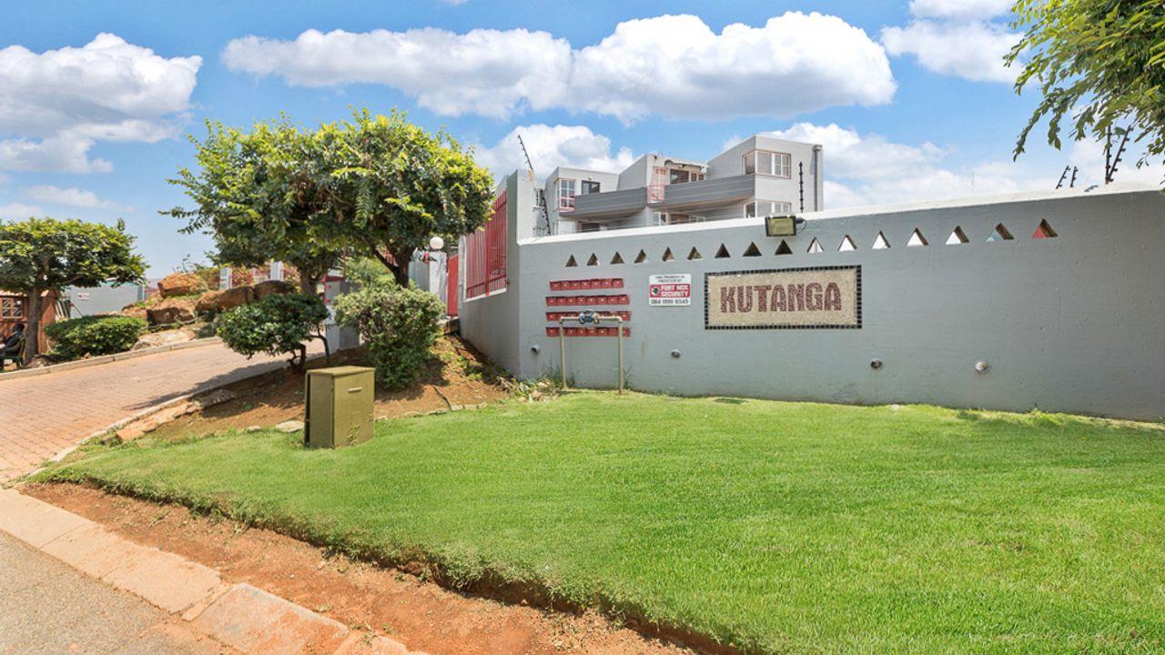 2 Bedroom Townhouse for sale in Ridgeway 5 Jansje Street P24111721982