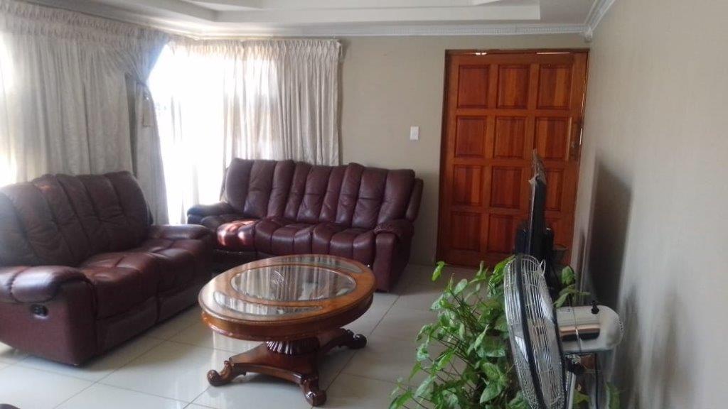 Pinehaven, Bloemfontein Property Houses for sale in Pinehaven