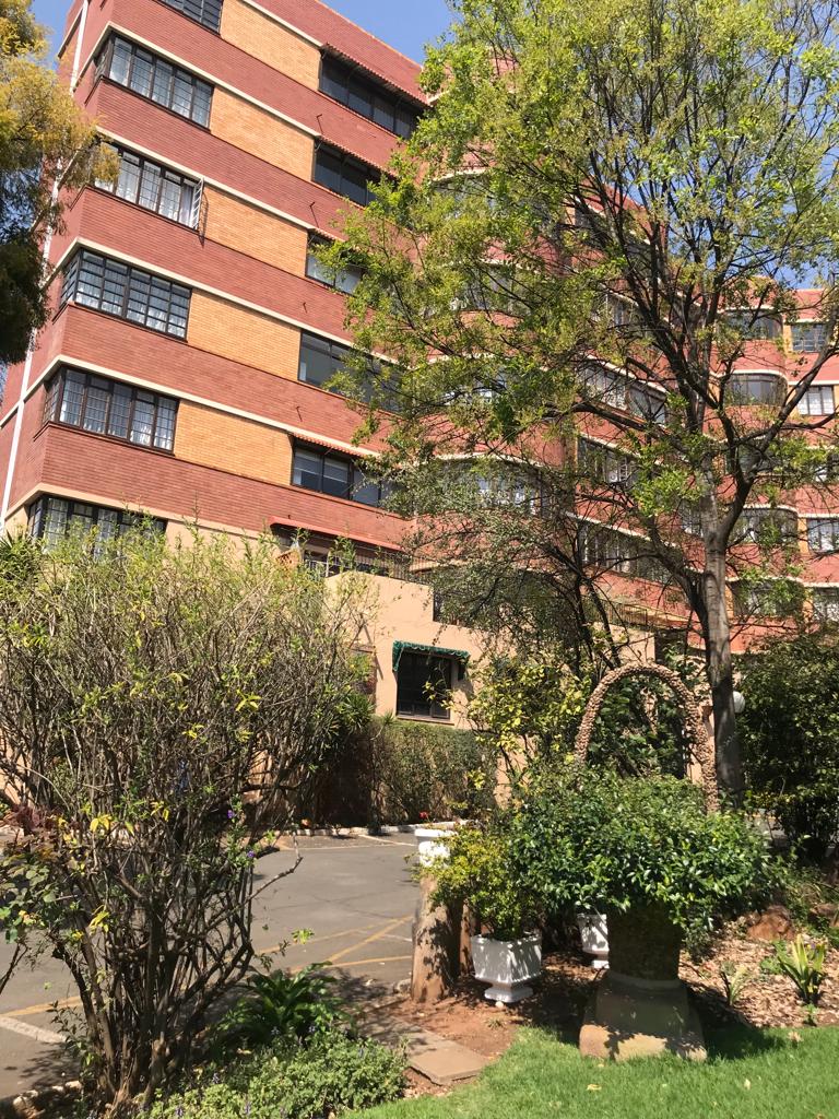 Houghton Estate Property Property and houses for sale in Houghton