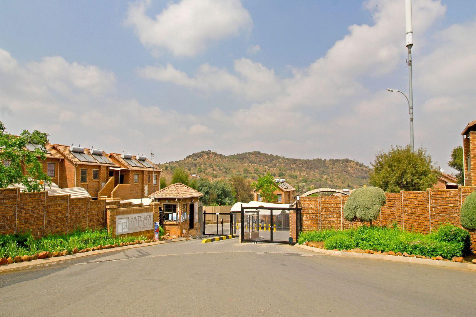 Meredale Property Property and houses to rent in Meredale