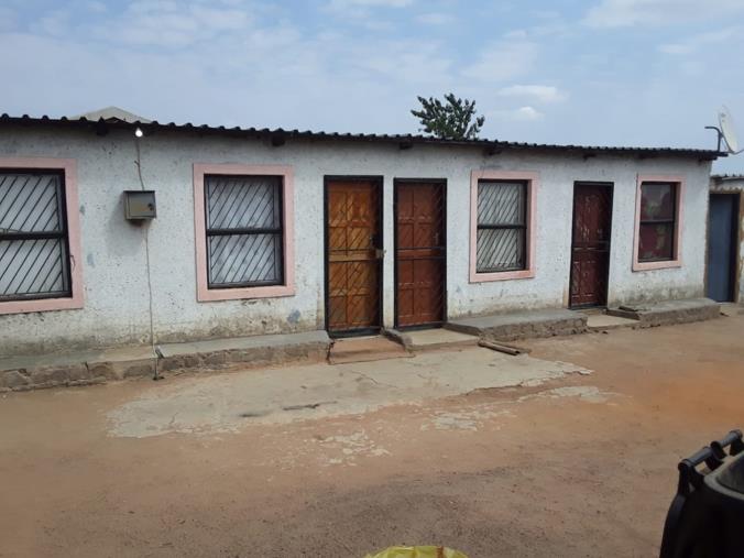 5 Bedroom House for Sale in Soshanguve V