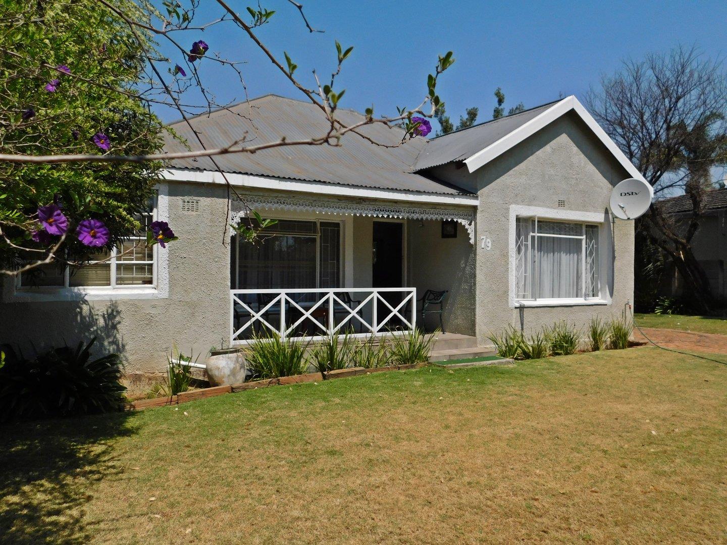 3 Bedroom House for sale in Krugersdorp North 79 Bodenstein Street