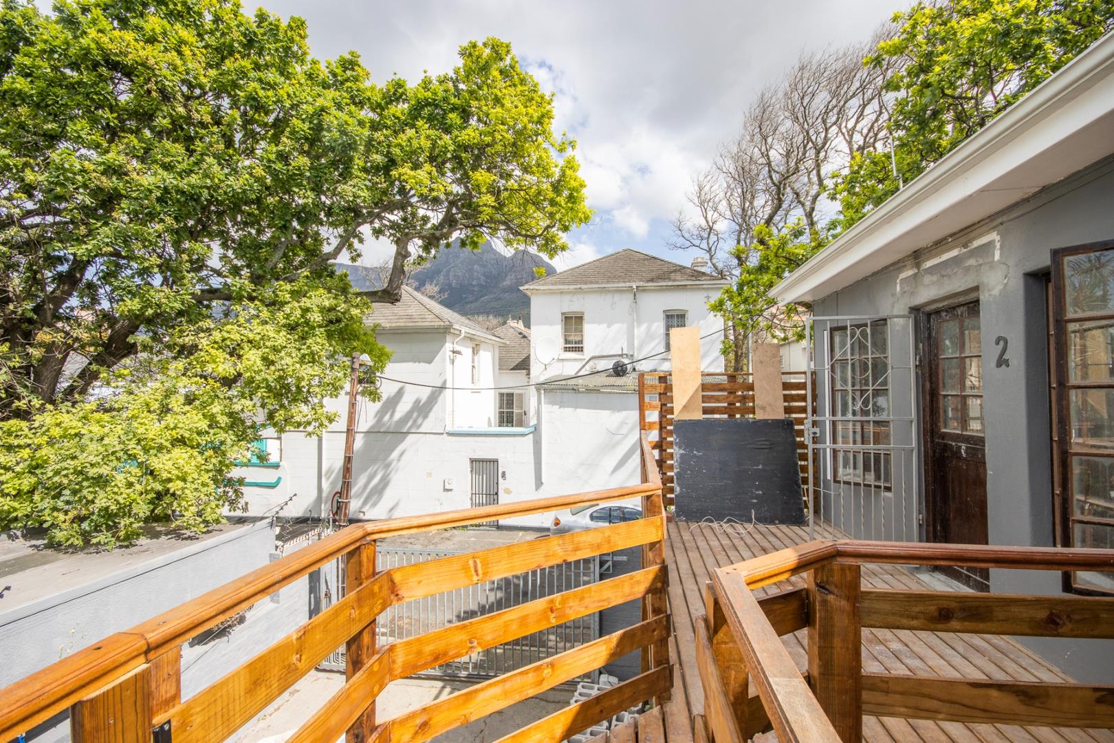 Rosebank, Cape Town Property Apartments / flats for sale in Rosebank