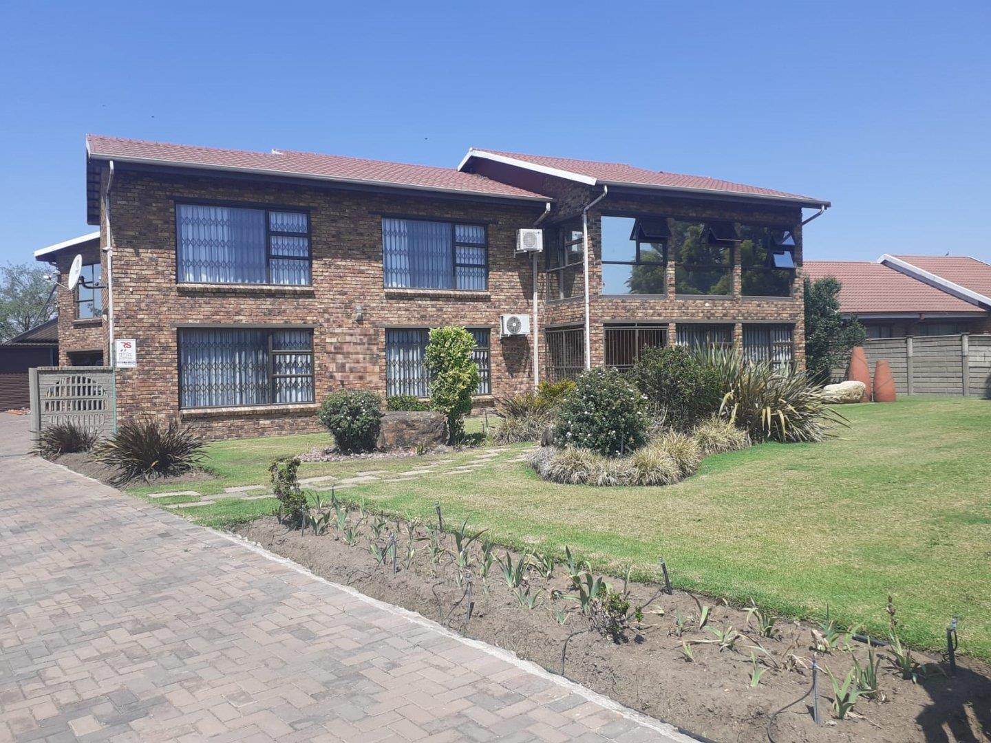 Bedworth Park Property Property and houses for sale in Bedworth Park