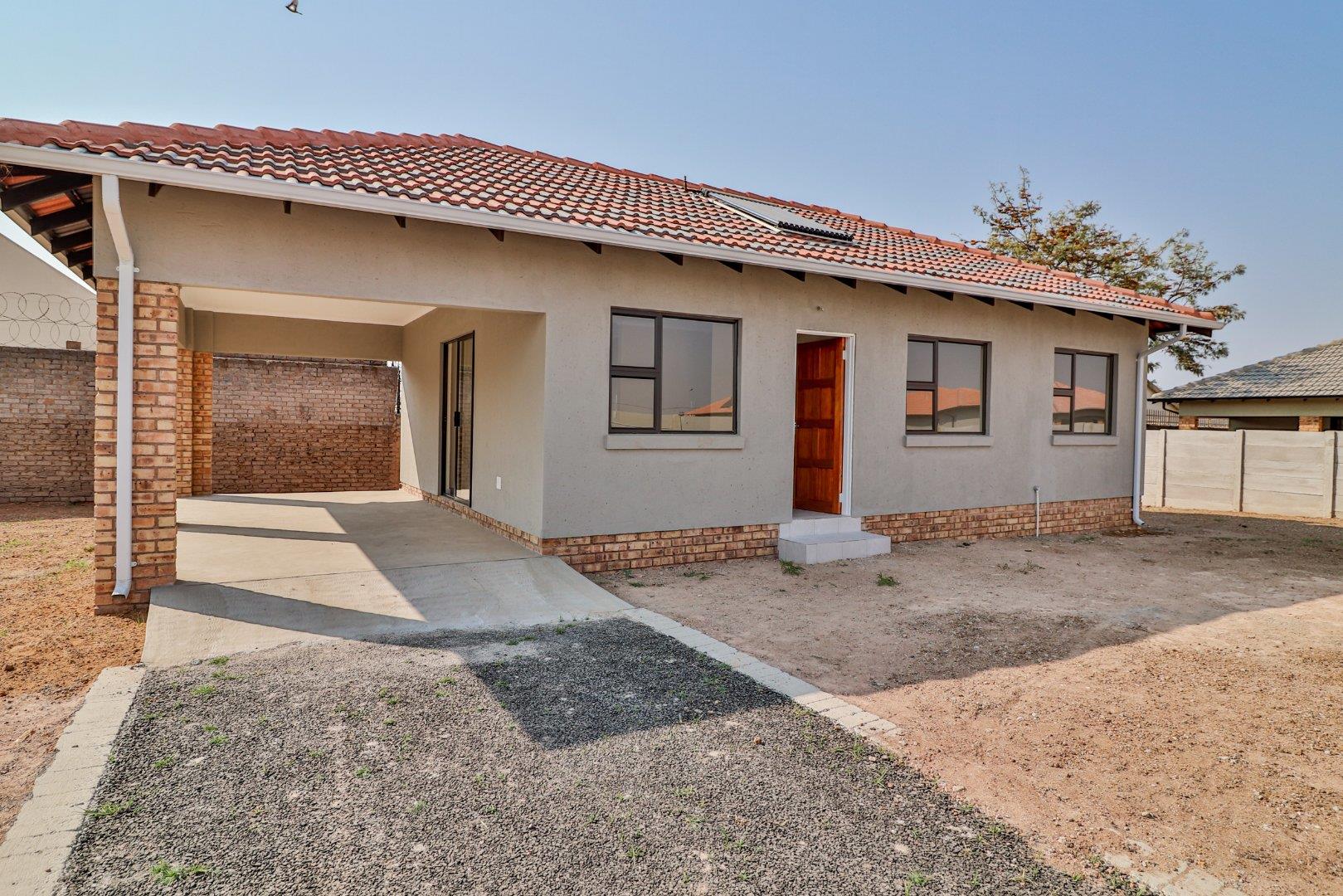 3 Bedroom House for sale in Azaadville Gardens Ptn 0 Of Erf 100 Azaadville Gardens
