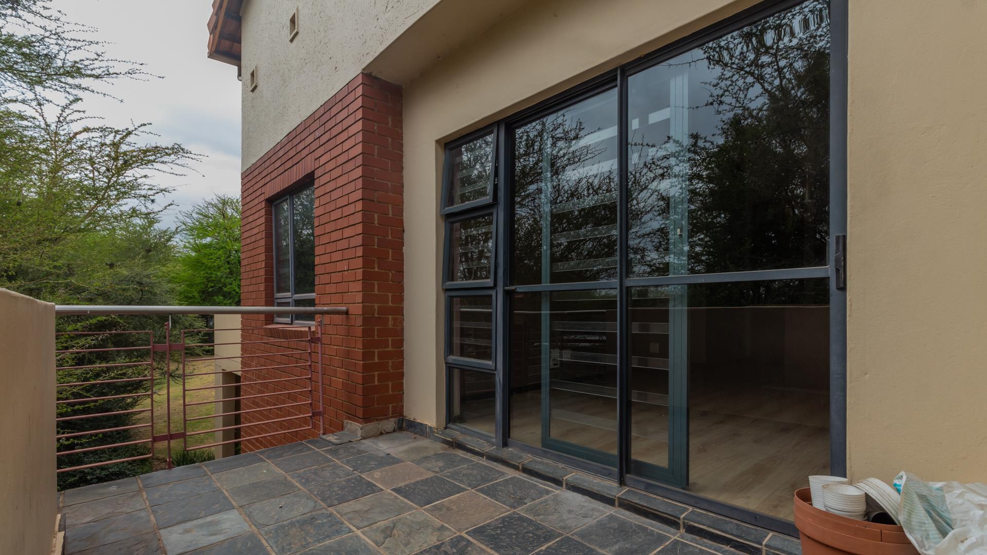 1 Bedroom Apartment / flat for sale in Jackal Creek Golf Estate P24