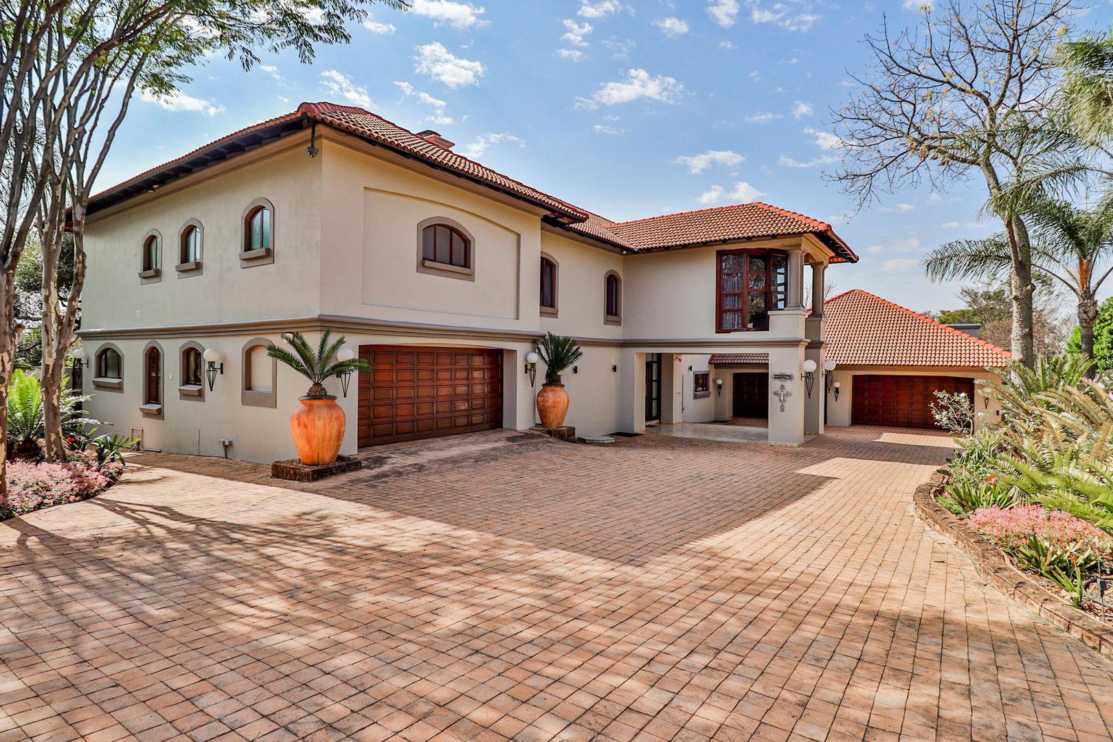 4 Bedroom House for sale in Midstream Estate 216 Midstream Estate, 1