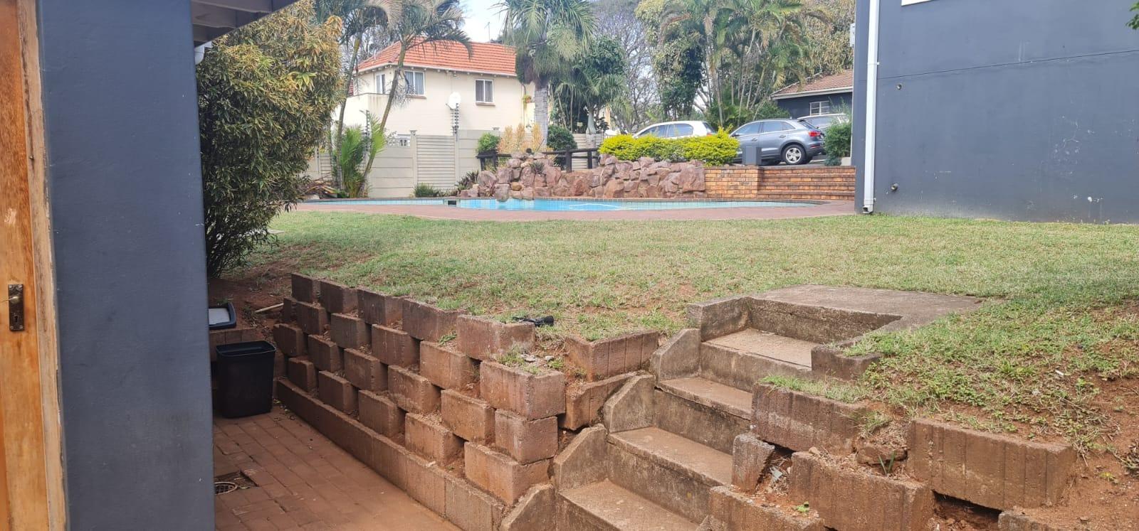 2 Bedroom House to rent in Durban North P24113392139