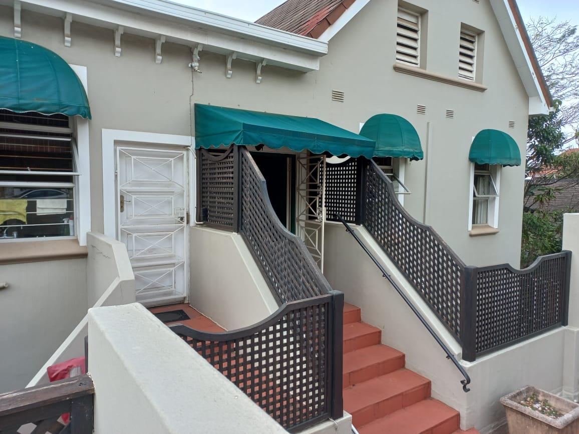 3 Bedroom Townhouse for sale in Musgrave P24111805024