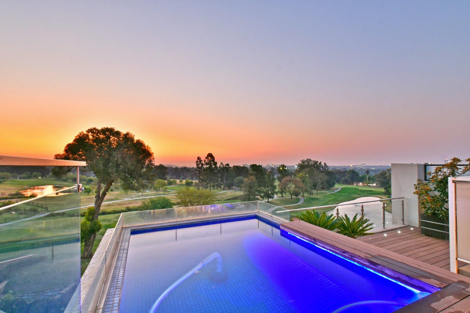 3 Bedroom Apartment / flat for sale in Houghton Estate 53 Second