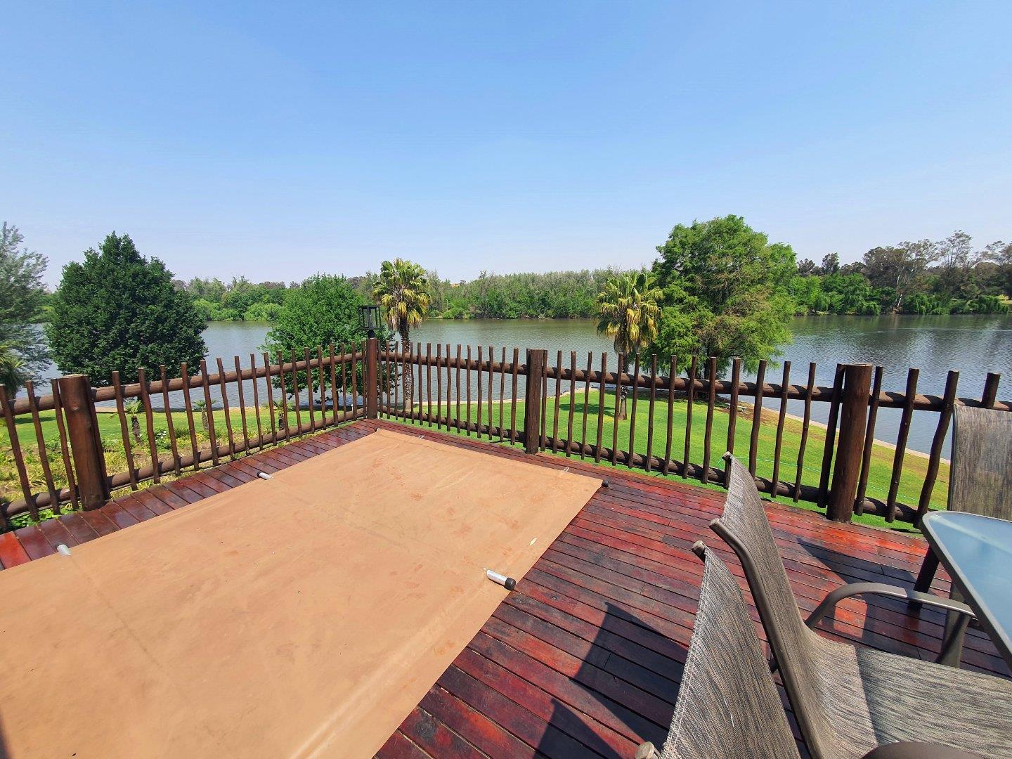 5 Bedroom Apartment / flat for sale in Three Rivers P24111556959