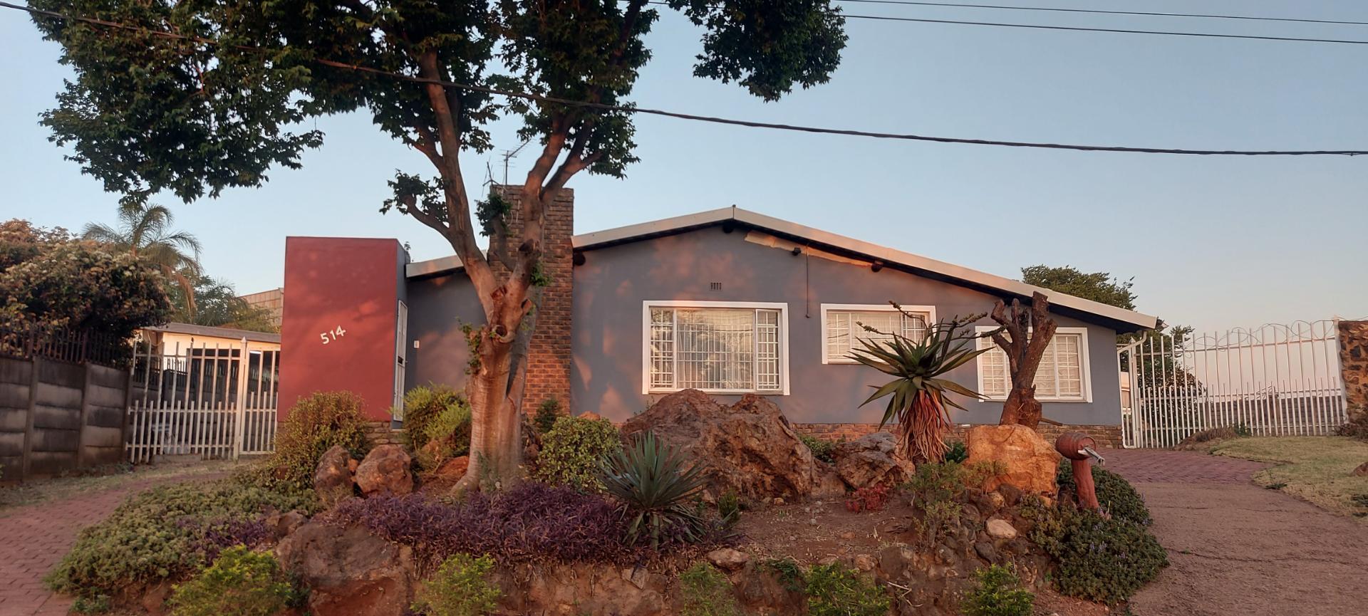 3 Bedroom House for sale in Erasmia P24111825727