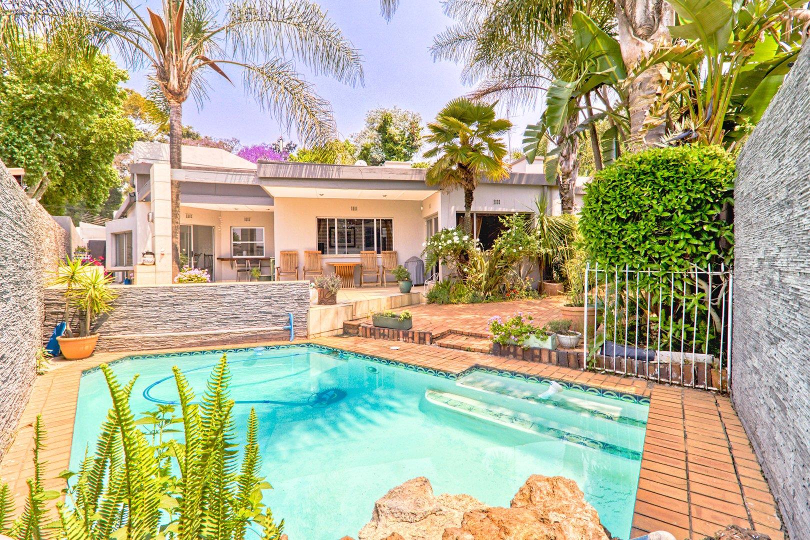 4 Bedroom House for sale in Norwood P24111829584