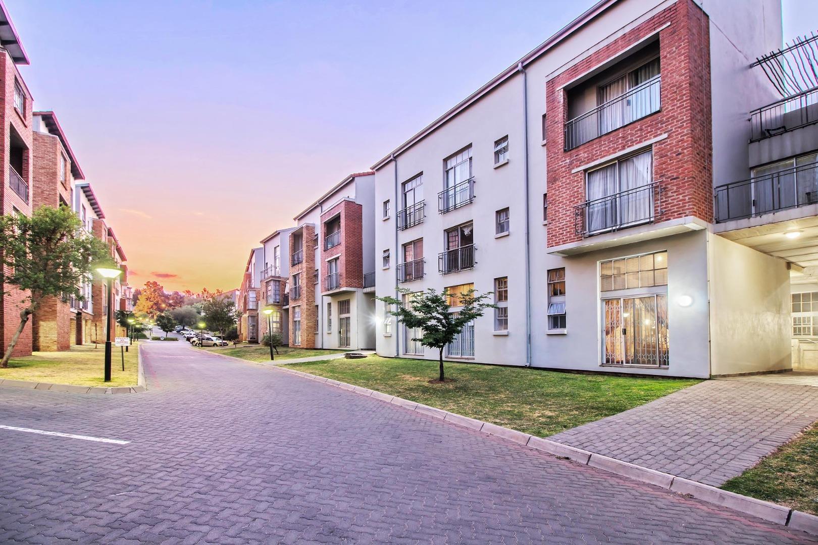 Houghton Estate Property Property and houses for sale in Houghton