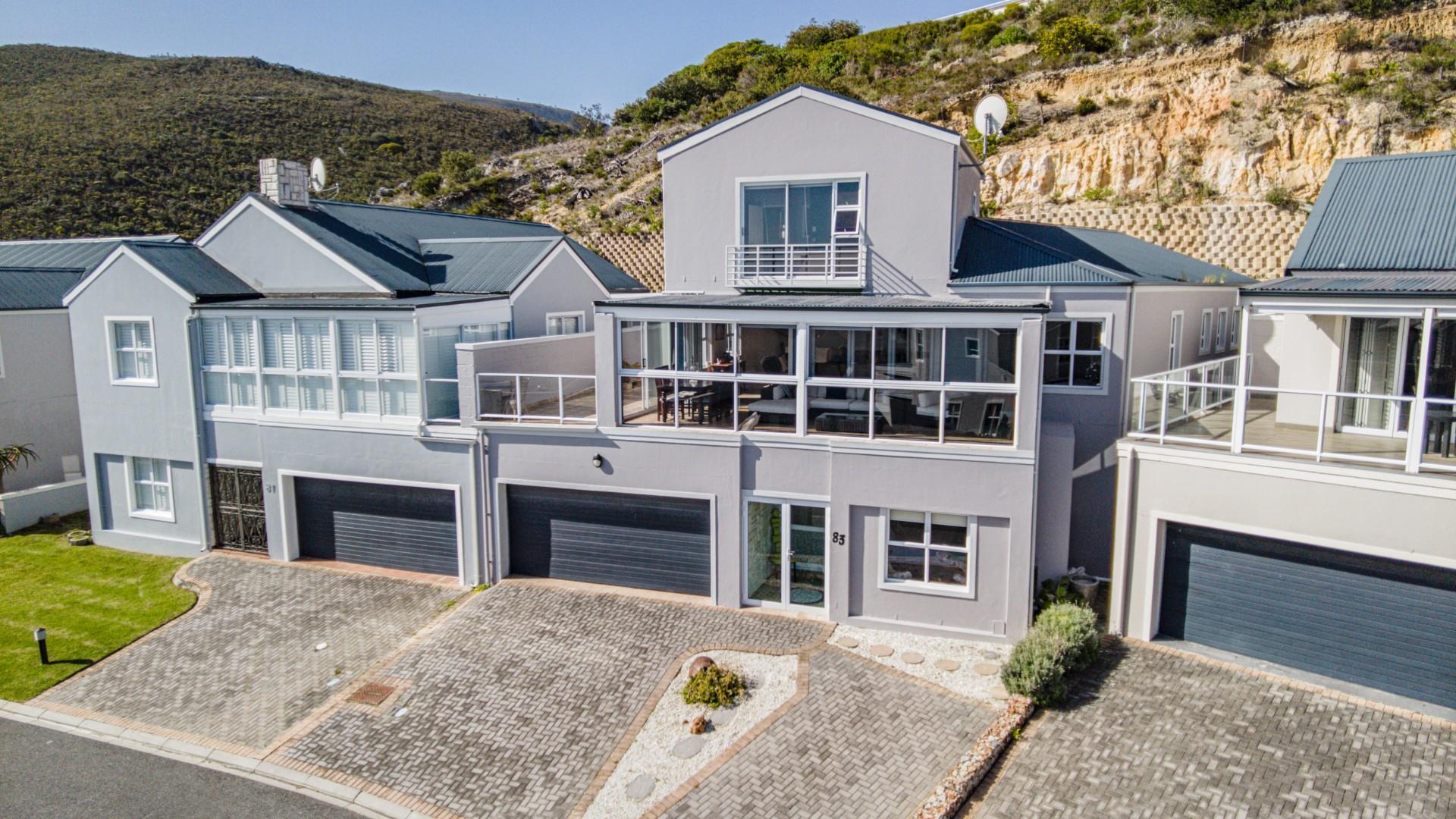 3 Bedroom House for sale in Hemel en Aarde Estate 83 Blue Crane P24