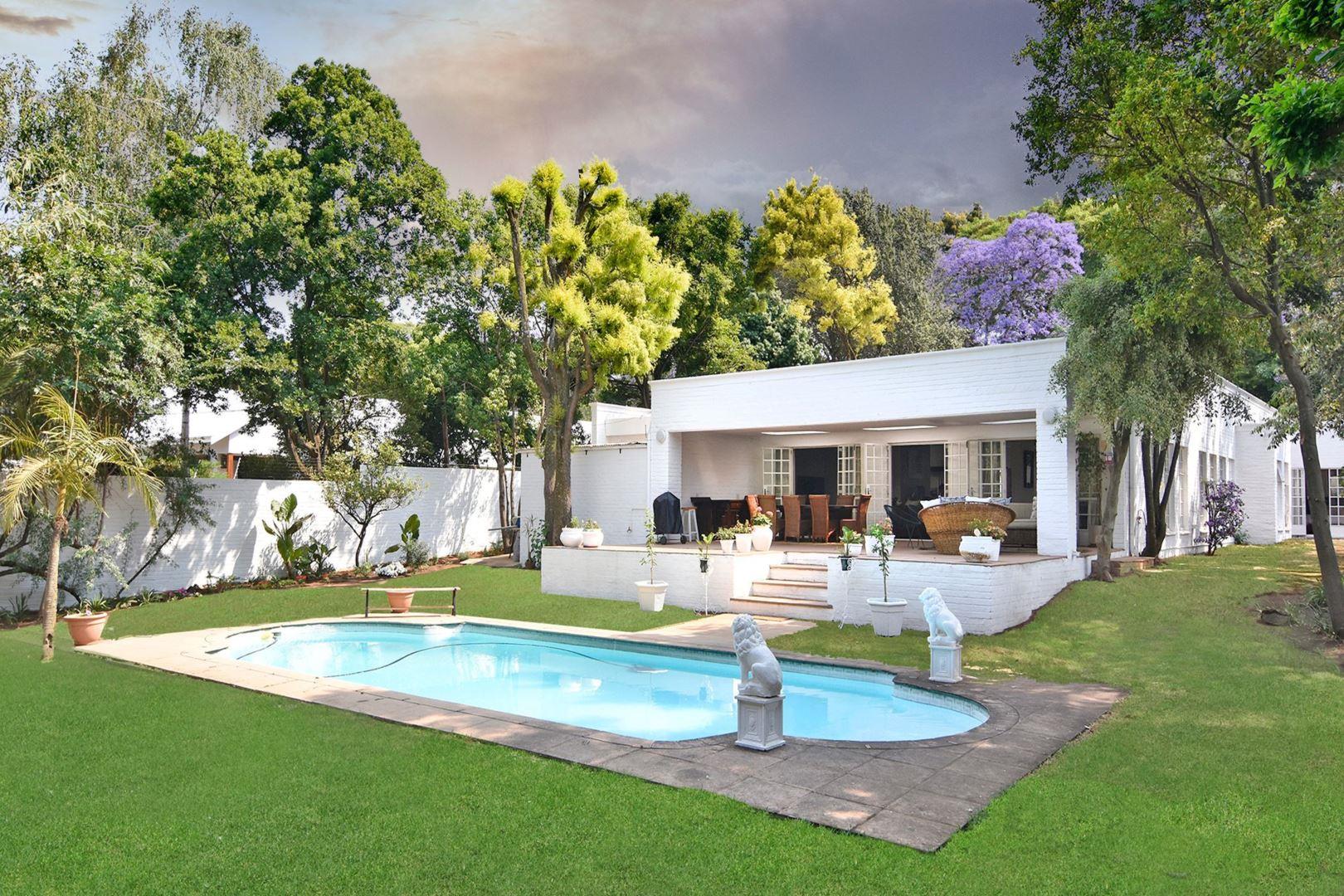 4 Bedroom House for sale in Inanda P24113913610