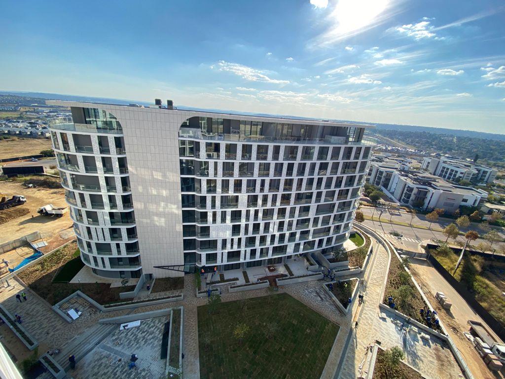 1 Bedroom Apartment / flat for sale in Waterfall Ellipse Waterfall, 1