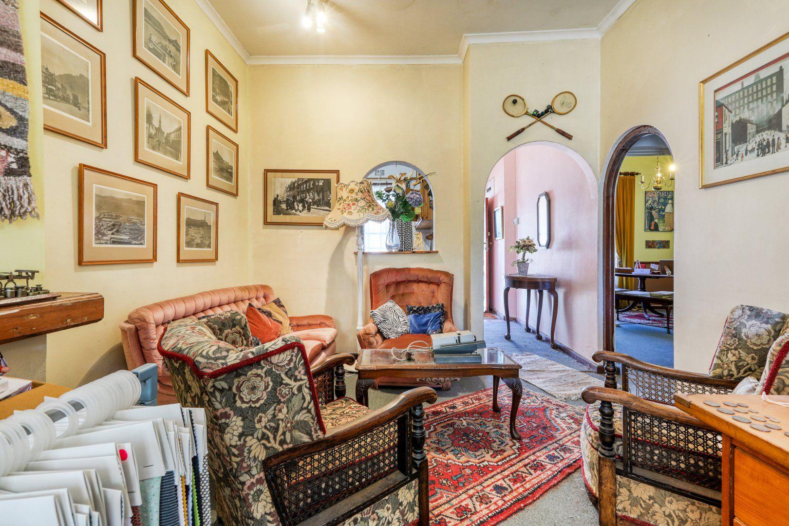 Claremont Upper Property Property and houses for sale in Claremont